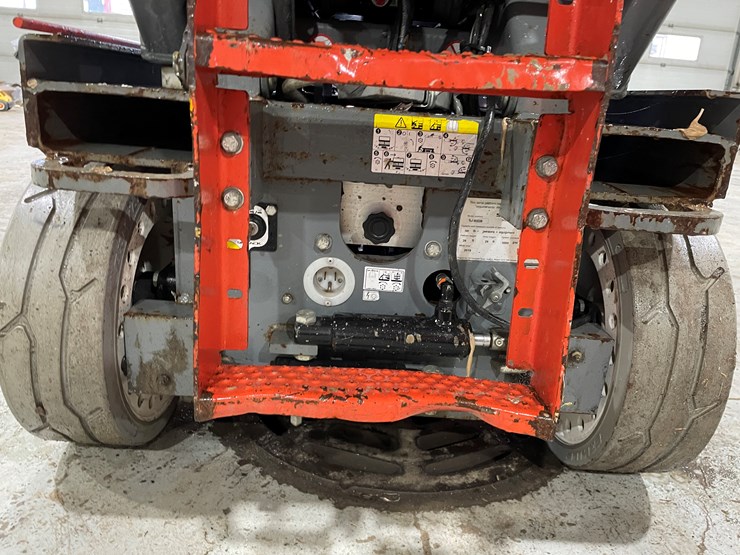 2019-skyjack-sjiii3226-image-13