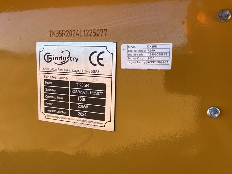 #419-•-2024-cfg-industrial-tk35r-tracked-mini-skid-steer-(mosinee,-wi)-image-15