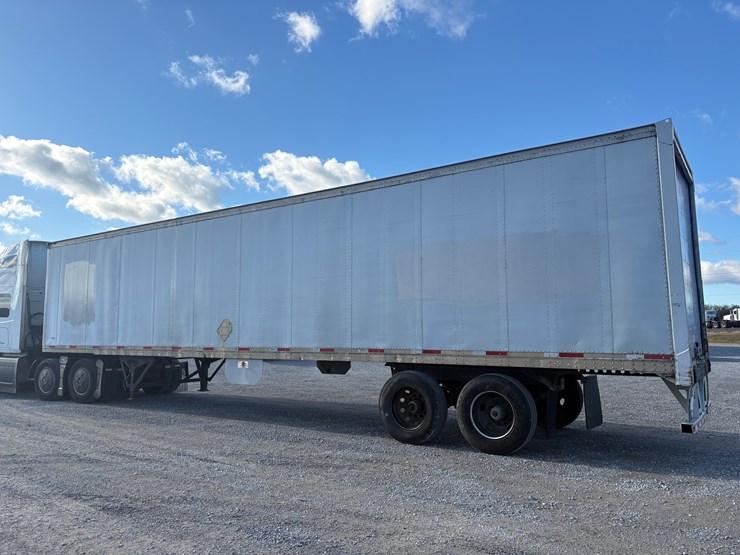 1998-strick-trailer-image-2