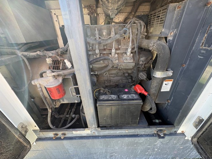 #48-•-airman-sd625-diesel-generator-image-6