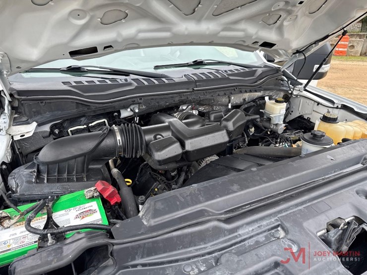 2018-ford-f250-xl-image-11