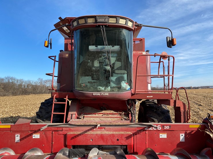 case-ih-2388-image-2