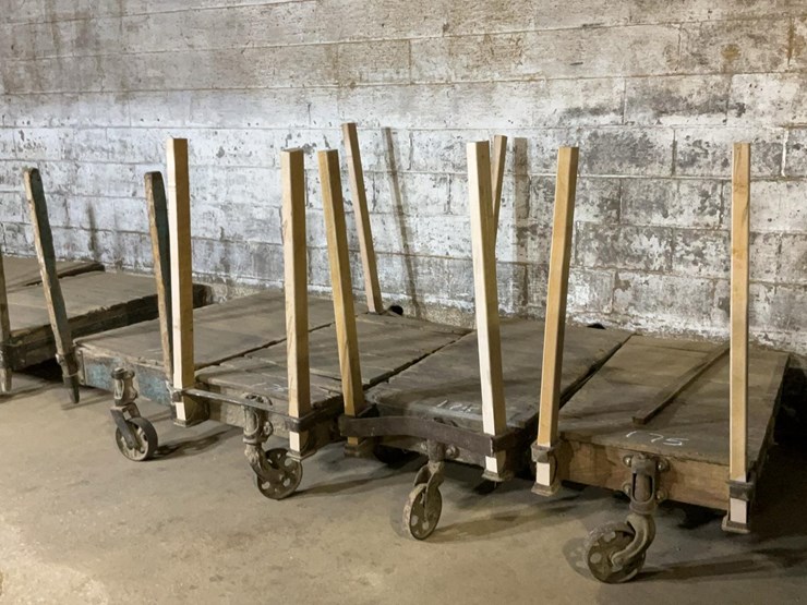 #175-•-lumber-carts-image-2
