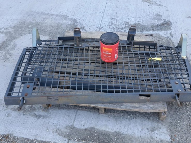 2016-deere-700k-image-43