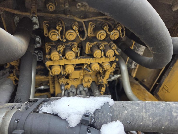 caterpillar-336e-image-38