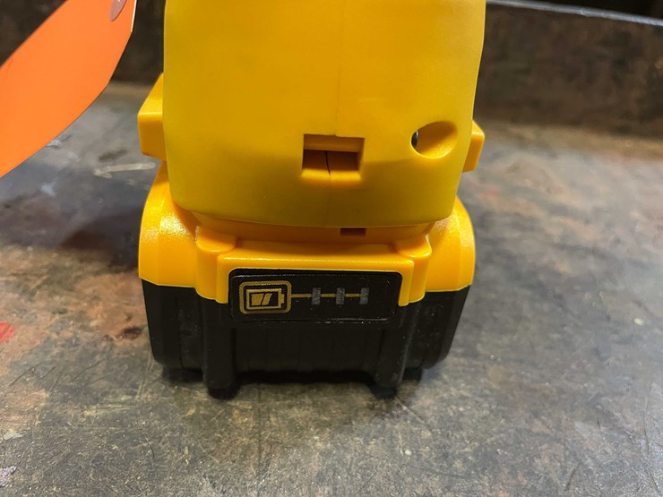 #8678-•-dewalt-compatible-20-volt-cordless-1/2"-impact-and-battery-(pr13)-image-9