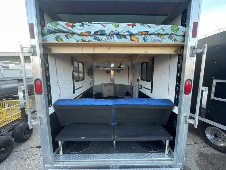 #1399-•-2018-zero-4-outdoors-6'-x-10'-all-aluminum-drop-down-ice-shanty-(of)-image-46