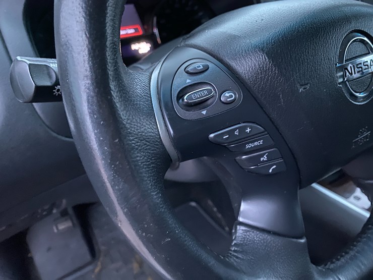2014-nissan-pathfinder-image-56