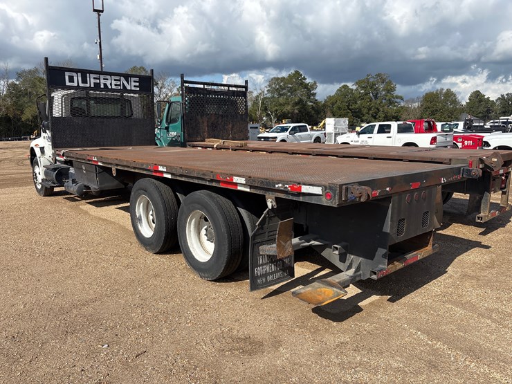 2007-international-4400-image-3