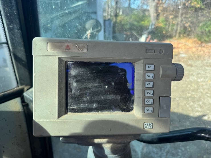 2011-challenger-mt535b-image-9