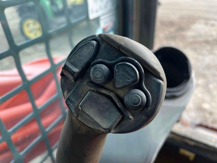 kubota-svl95-2s-image-22