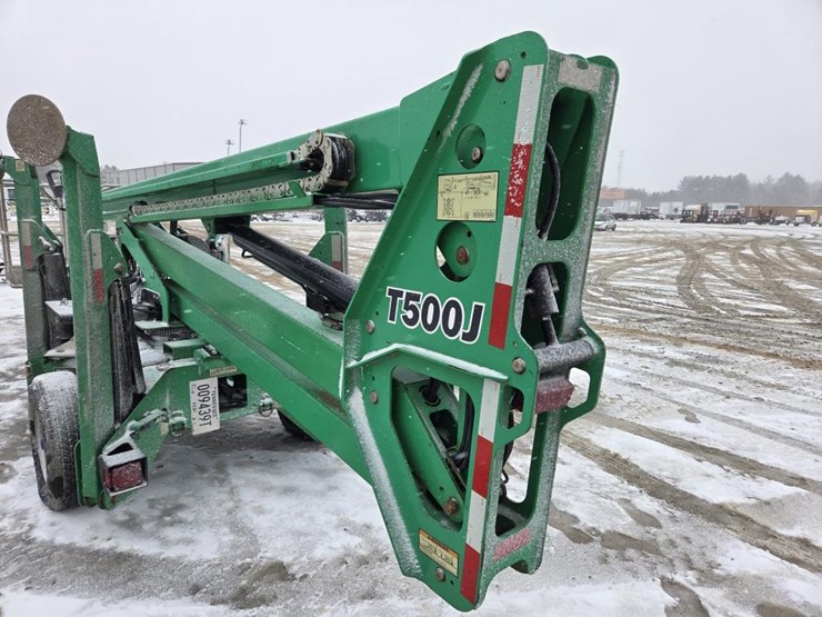 2019-jlg-t500j-image-24