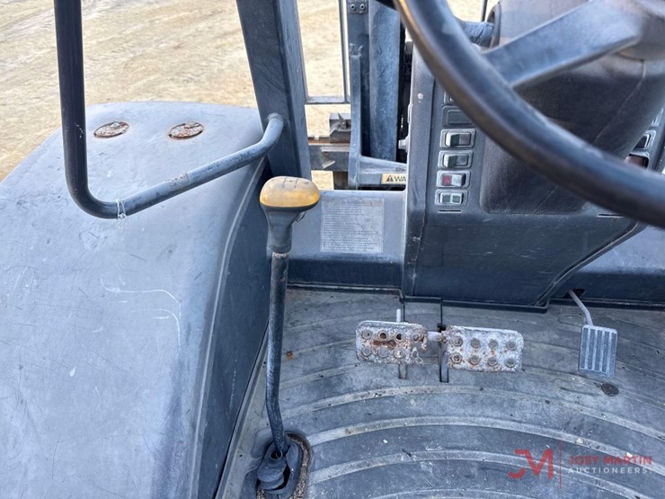 2019-case-586h-image-15