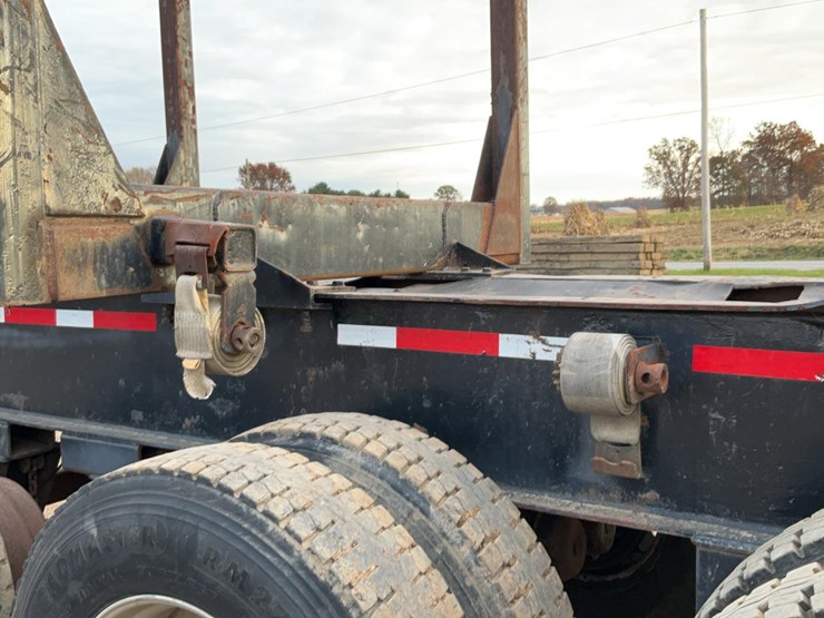 2005-magnolia-trailer-image-21