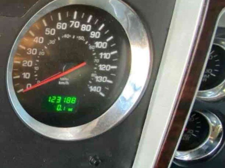 2012-kenworth-t800-image-7