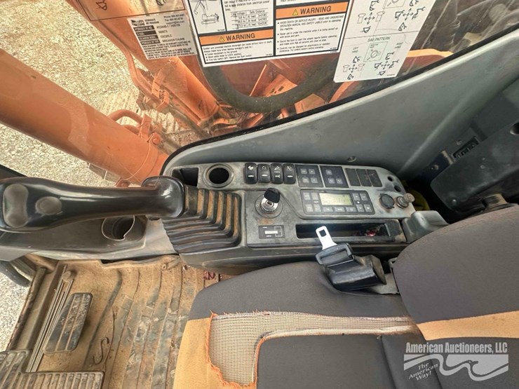 doosan-dx225-lc-image-24