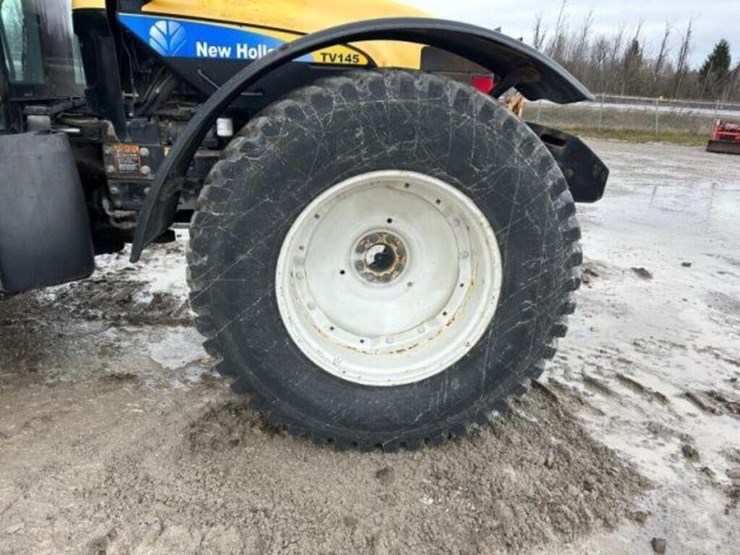 2008-new-holland-tv145-image-46