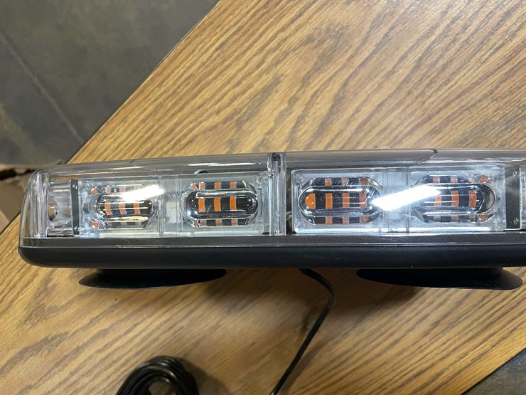 #8645-•-amber-led-strobe-light-(pr11)-image-4