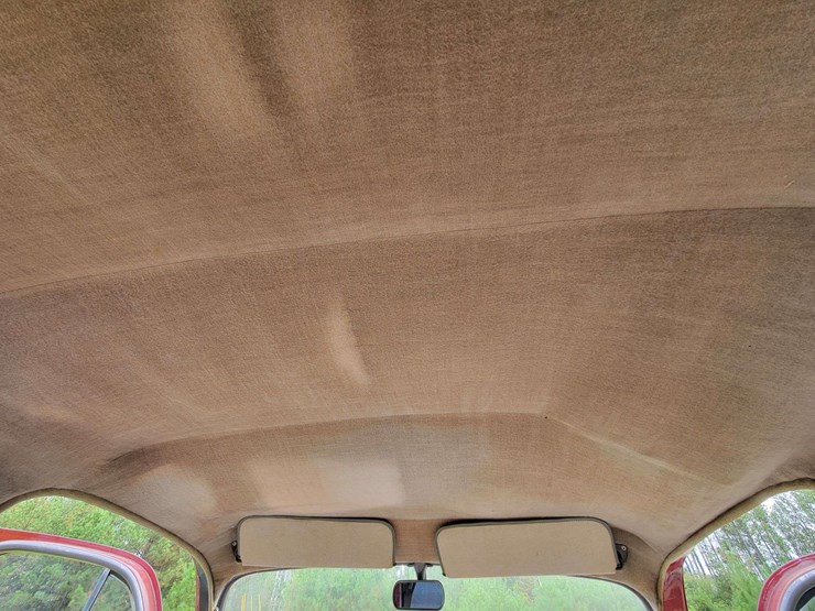 1948-ford-sedan-image-41