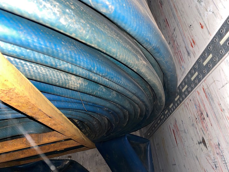 #8496-•-section-of-10"-bulldog-mainline-hose-(new-holstein,-wi)-image-4