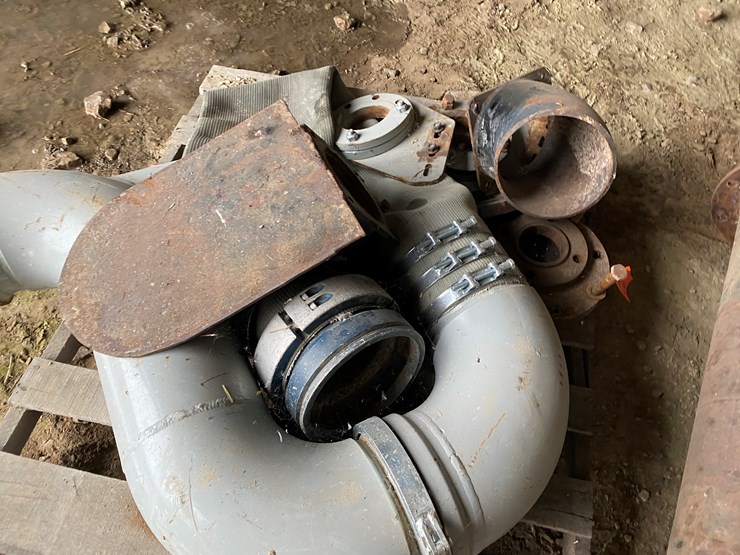 #8481-•-distributor-box-with-piping-(new-holstein,-wi)-image-9