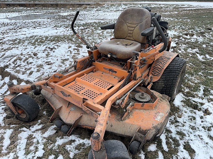 scag-turf-tiger-zero-turn-mower-image-15