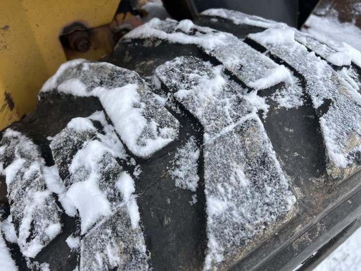 new-holland-ls180-image-44