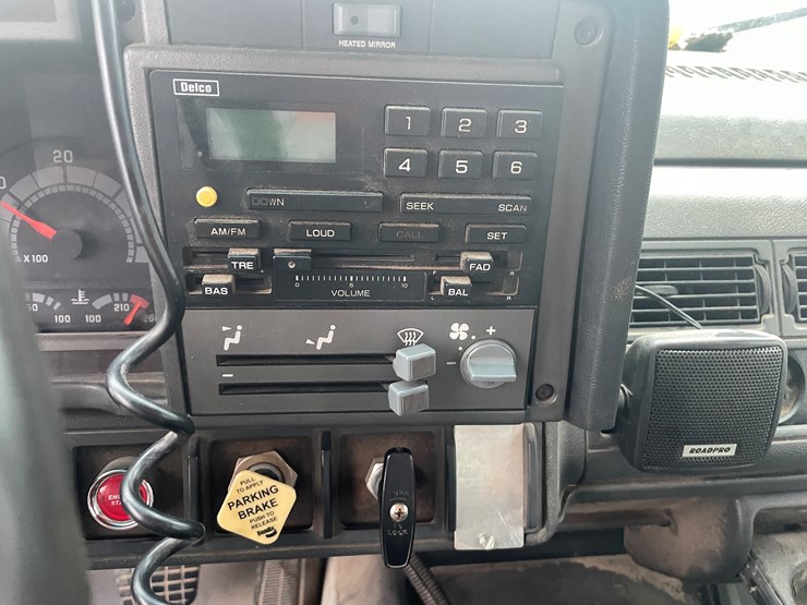 2001-gmc-topkick-image-53