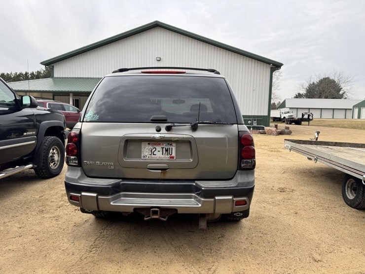 2005-chevrolet-trailblazer-image-9