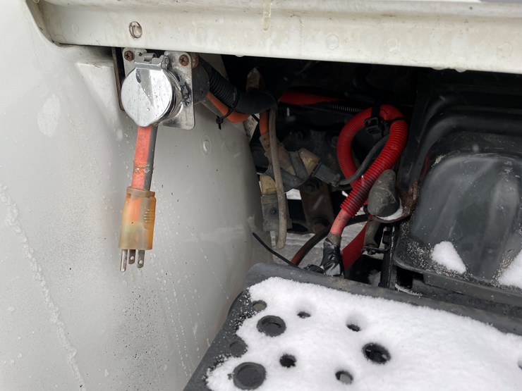 #236-•-2015-international-bucket-truck-(has-wi-title)(mosinee,-wi)-image-14