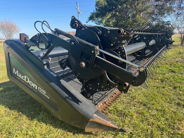 2009-mac-don-fd70-image-2