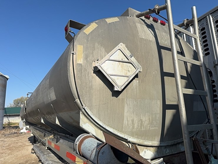 1969-fruehauf-trailer-image-7