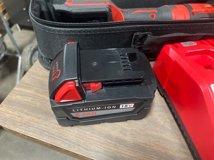 #8712-•-new-milwaukee-compatible-3/8-ratchet-wrench-(t14)-image-8