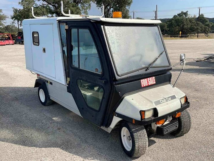 club-car-carryall-6-image-2