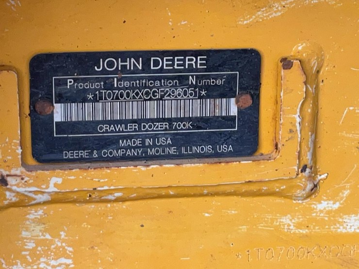 2016-deere-700k-image-24