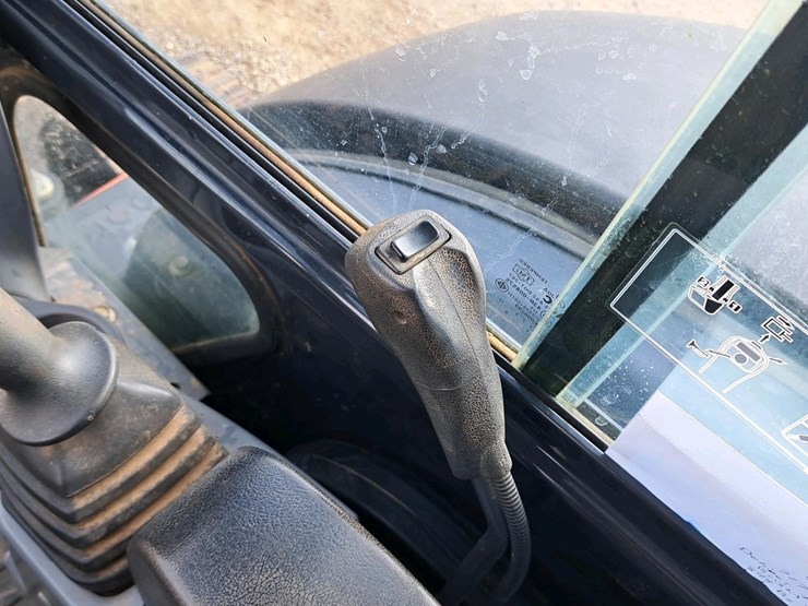 kubota-kx057-4-image-15