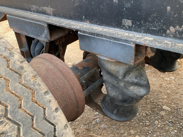 2005-magnolia-trailer-image-19