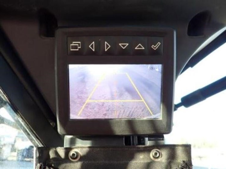 2019-deere-331g-image-16