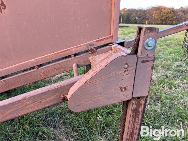 12'-portable-loading-chute-image-11