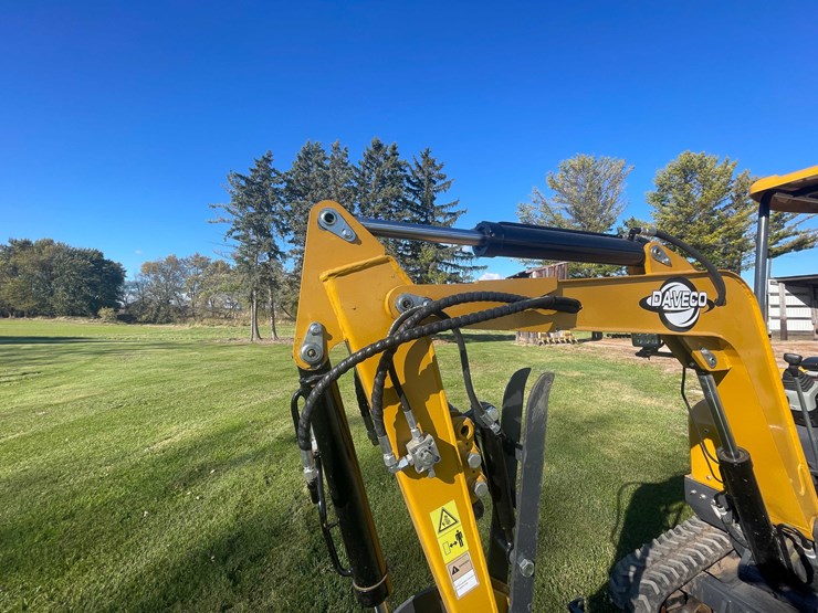 #412-•-2025-agt-industrial-mini-excavator-(cedar-grove,-wi)-image-10