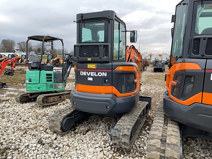 develon-dx35z-7-image-4