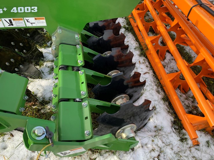 #1146-•-2023-unused-amazone-catros-4003-3-point-compact-disc-(waldo,-wi)-image-20