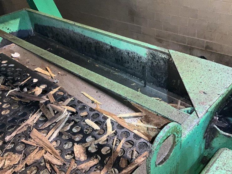 #153-•-precision-shaker-screen-image-5