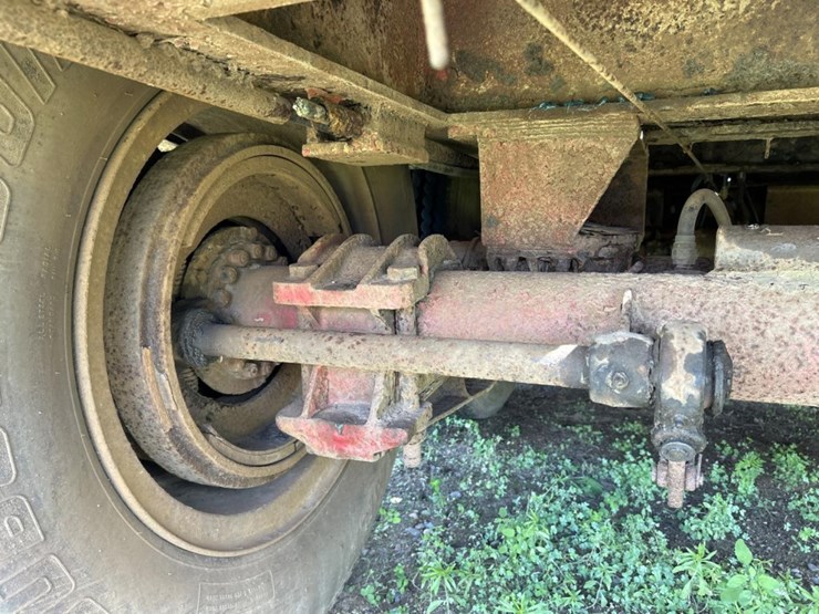 #1748-•-folding-neck-lowboy-trailer-image-14