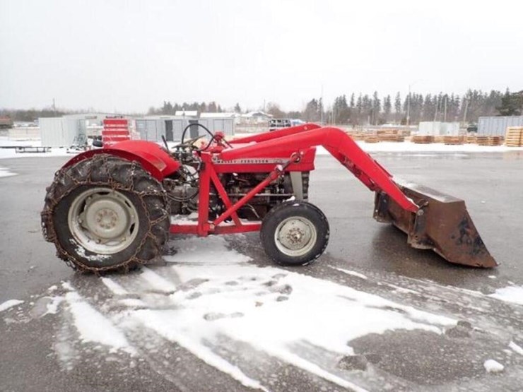 massey-ferguson-135-image-4