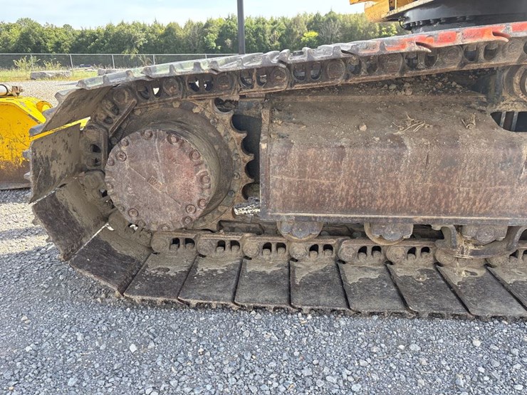 2010-komatsu-pc200-lc-8-image-10