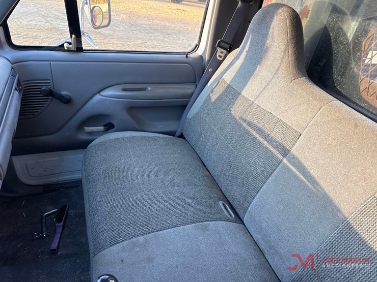 1996-ford-f350-xl-image-21