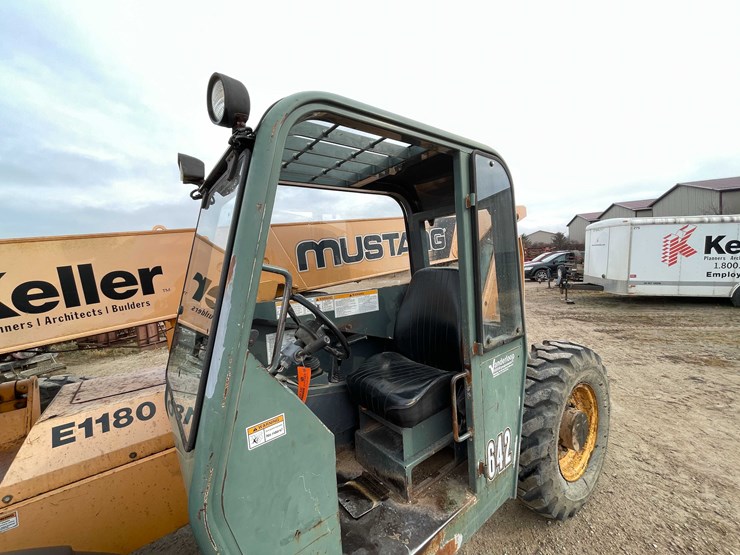 2007-mustang-642-image-29