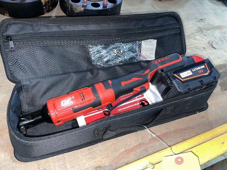 #8688-•-milwaukee-compatible-18-volt-cordless-ratchet-wrench-with-8ah-battery-in-case-(pr13)-image-1