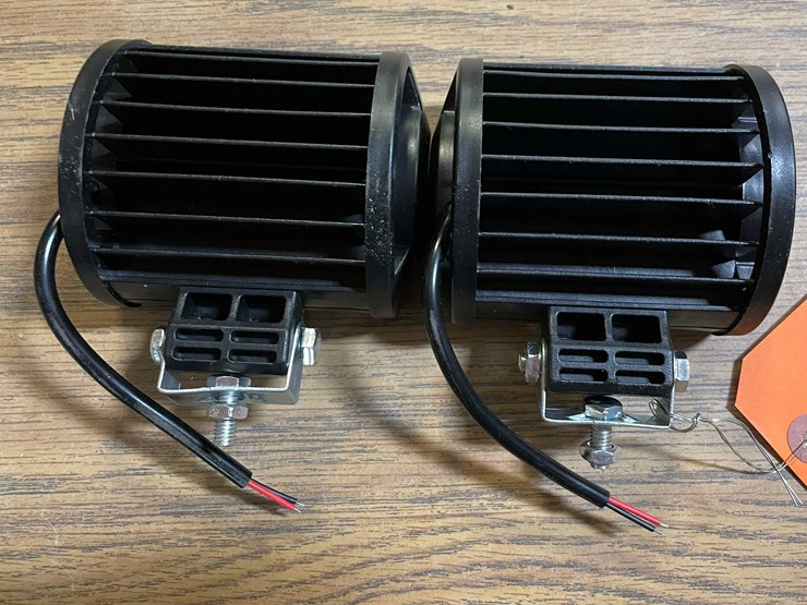 #8648-•-(2)-led-worklights,-4"-long,-12/24vdc-(pr11)-image-3